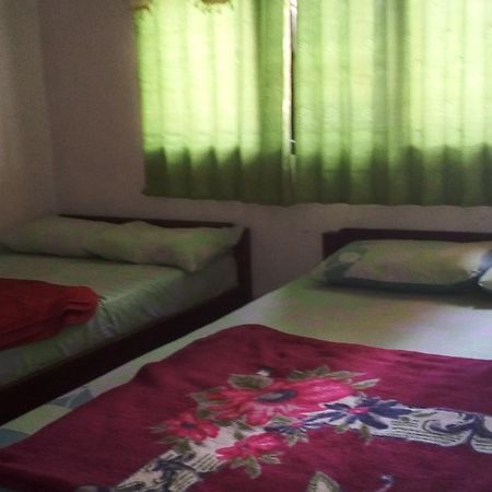 Sedulur Homestay Bromo Esterno foto