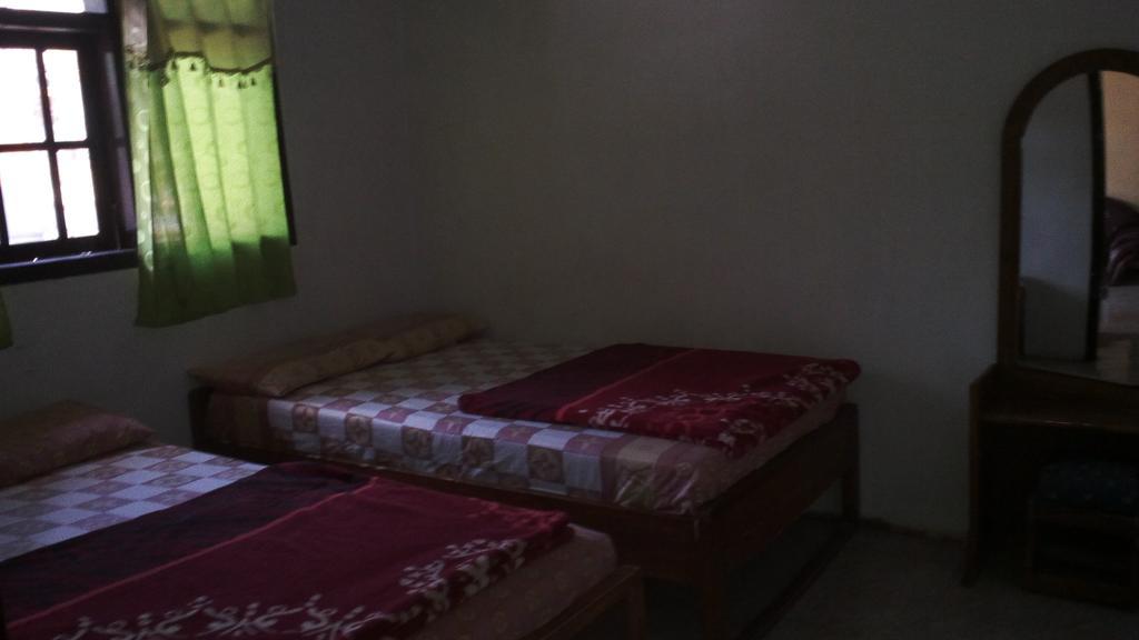 Sedulur Homestay Bromo Esterno foto